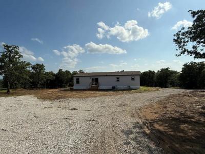 Photo 3 of 10 of home located at 136 County Road 1736 Chico, TX 76431