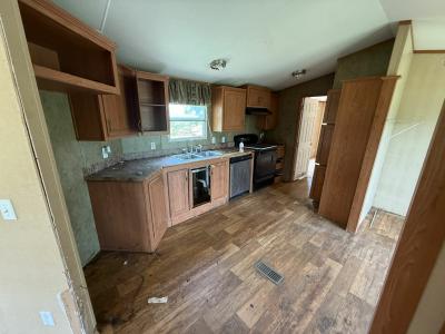 Photo 3 of 27 of home located at 15301C Camino Real Kyle, TX 78640