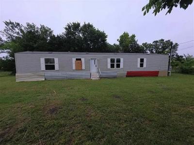 Mobile Home at 420 E Douglas St Earlsboro, OK 74840