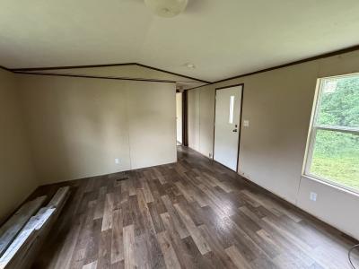 Photo 4 of 12 of home located at 1328 Bays Mountain Rd Rockford, TN 37853