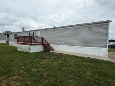 Photo 2 of 24 of home located at 1050 Highway 44 W Lot 138 Shepherdsville, KY 40165
