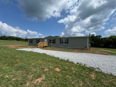 Photo 3 of 18 of home located at 1670 Goodfield Rd Decatur, TN 37322