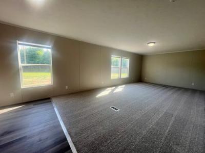 Photo 4 of 18 of home located at 1670 Goodfield Rd Decatur, TN 37322