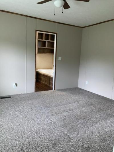 Photo 5 of 13 of home located at 14004 Laurel Oak Dr #40 Smithfield, VA 23430