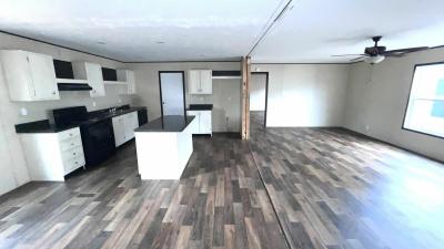 Photo 4 of 15 of home located at 16071 Old Greensboro Road Moundville, AL 35474