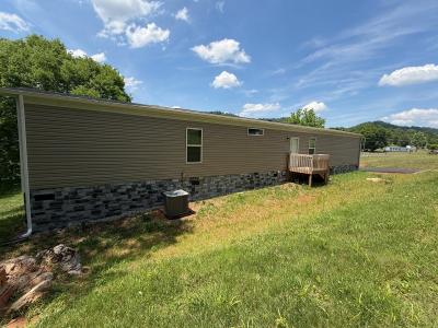 Photo 2 of 11 of home located at 665 W Dumplin Valley Rd Jefferson City, TN 37760