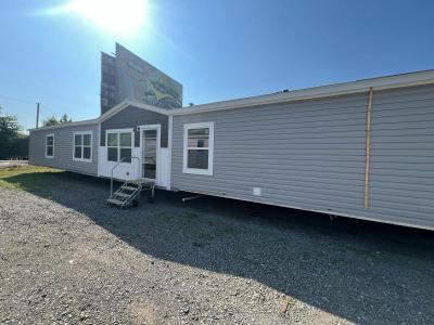 Mobile Home at 25898 I-30 Frontage Rd Bryant, AR 72022
