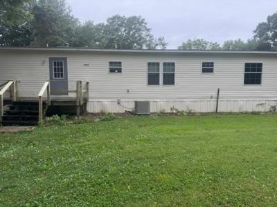 Photo 2 of 20 of home located at 216 N. Columbia Almyra, AR 72003