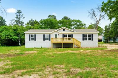 Mobile Home at 17296 Oak Dr Lindale, TX 75771