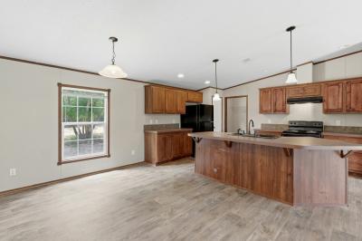 Photo 2 of 18 of home located at 17296 Oak Dr Lindale, TX 75771