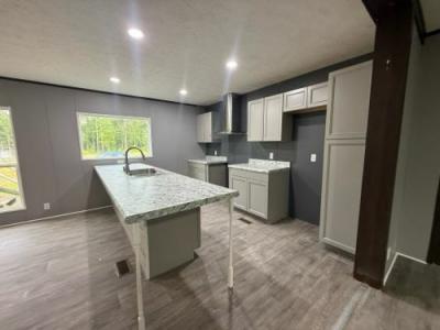 Photo 4 of 22 of home located at 19 Willow Dr McHenry, MS 39561