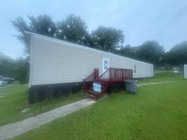 2017 THE BREEZE Manufactured Home