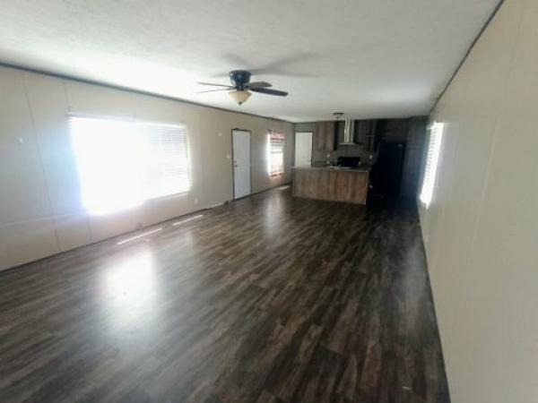 2017 THE BREEZE Manufactured Home