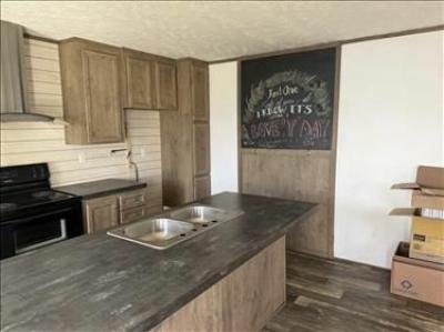Photo 3 of 9 of home located at 375 Cassidy Ln Lockport, LA 70374