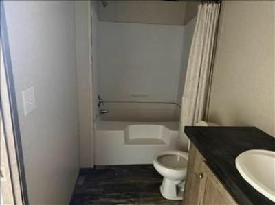 Photo 5 of 9 of home located at 375 Cassidy Ln Lockport, LA 70374