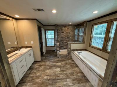Photo 3 of 11 of home located at 11079 State Hwy 198 Mabank, TX 75156