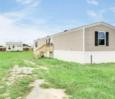 Mobile Home at 421 Saint Jude Ave Opelousas, LA 70570