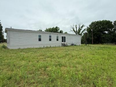 Photo 2 of 16 of home located at 26700 Bartlett Rd Henryetta, OK 74437