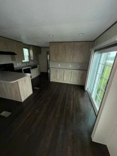 Photo 5 of 16 of home located at 26700 Bartlett Rd Henryetta, OK 74437