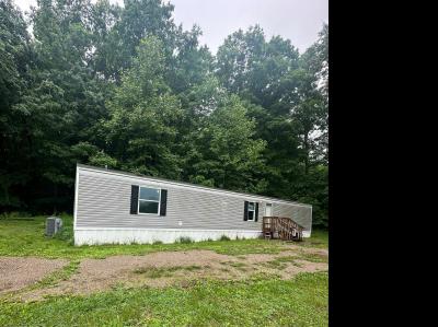 Mobile Home at 46400 Oh 160 Vinton, OH 45686