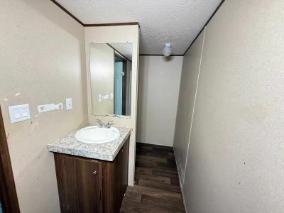 Photo 5 of 9 of home located at 509 Brand Ln Trlr 12 Stafford, TX 77477