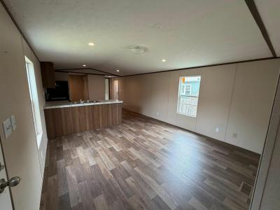 Photo 3 of 14 of home located at 274 Green Oak Dr Manvel, TX 77578