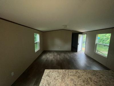 Photo 2 of 8 of home located at 31888 State Hwy 75 Oneonta, AL 35121