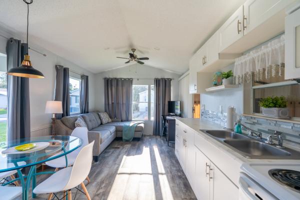 1994 Fleetwood Mobile Home