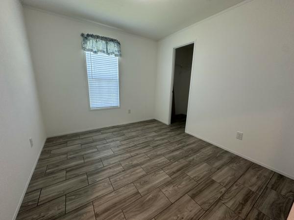 2026 Champion SIG3563B Mobile Home