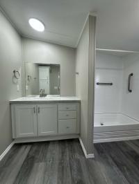 2002 SKYL 7203CT Mobile Home
