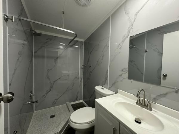 2002 SKYL 7203CT Mobile Home