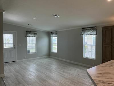 Photo 4 of 20 of home located at 34611 Ballyhoo Drive Zephyrhills, FL 33541