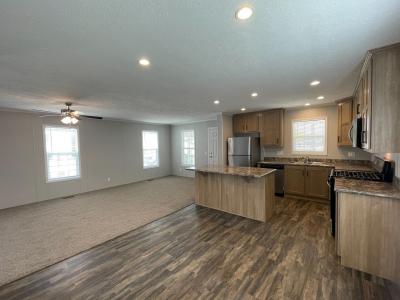 Photo 3 of 7 of home located at 250 Kelly Ct Highland, MI 48357