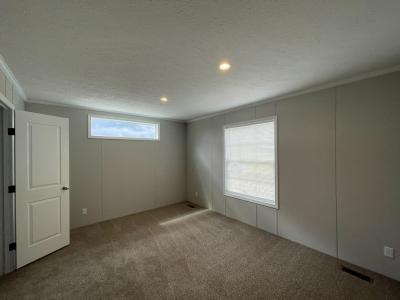 Photo 5 of 7 of home located at 250 Kelly Ct Highland, MI 48357