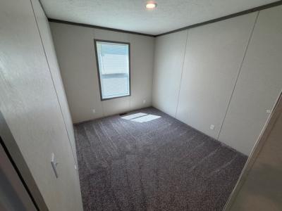 Photo 4 of 11 of home located at 7531 Grant Court Newport, MI 48166