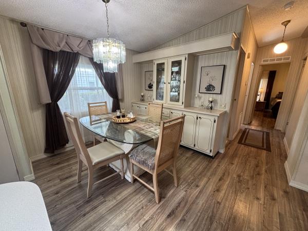 1988 Palm Harbor Palm Mobile Home