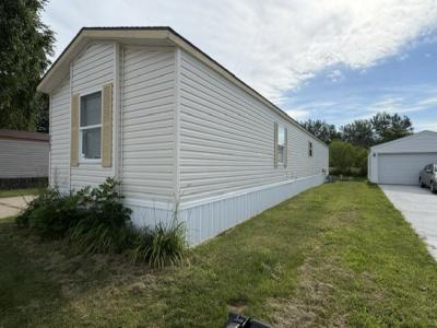 Mobile Home at 2131 SE Windover Dr. #B20 Ankeny, IA 50021