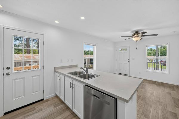 2026 Redman Homes 007RENW-1452H21D1AD2  Home