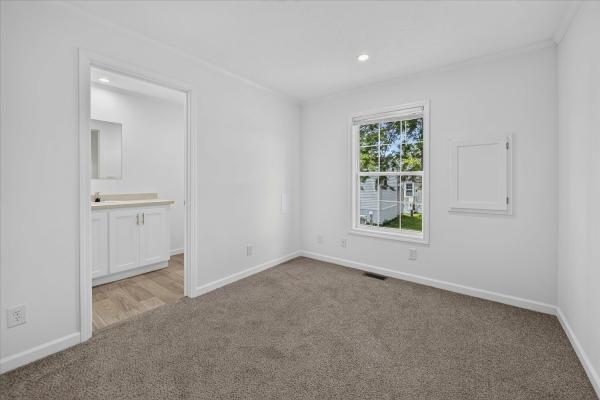 2026 Redman Homes 007RENW-1452H21D1AD2  Home