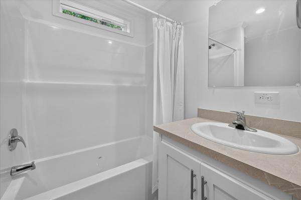 2026 Redman Homes 007RENW-1452H21D1AD2  Home