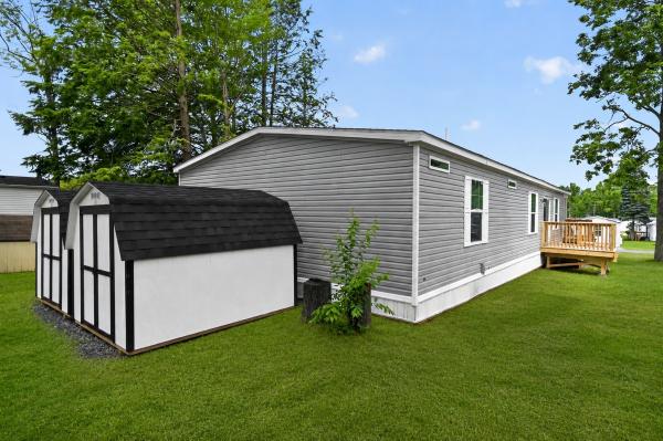 2026 Redman Homes 007RENW-1452H21D1AD2  Home