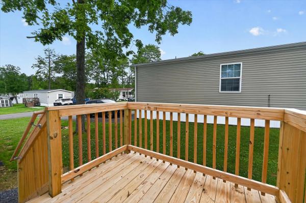 2026 Redman Homes 007RENW-1452H21D1AD1  Home