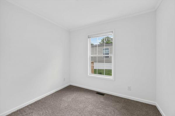 2026 Redman Homes 007RENW-1452H21D1AD1  Home