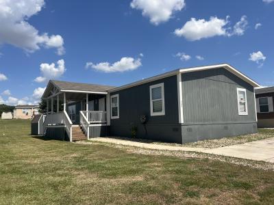 Photo 2 of 8 of home located at 1601 E Slaughter Ln. #268 Austin, TX 78747