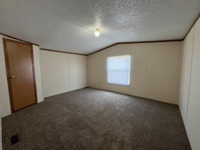 Mobile Home at 1064 Meadows Nappanee, IN 46550