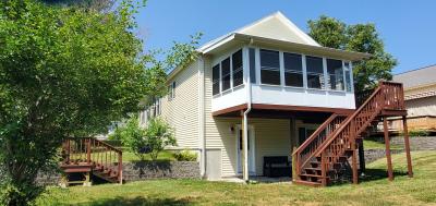 Photo 2 of 24 of home located at 5 Mailhouse Road Hooksett, NH 03106