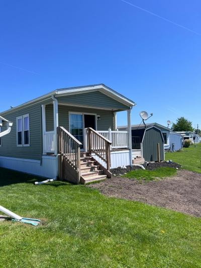 Mobile Home at 305 Gull Drive Elyria, OH 44035