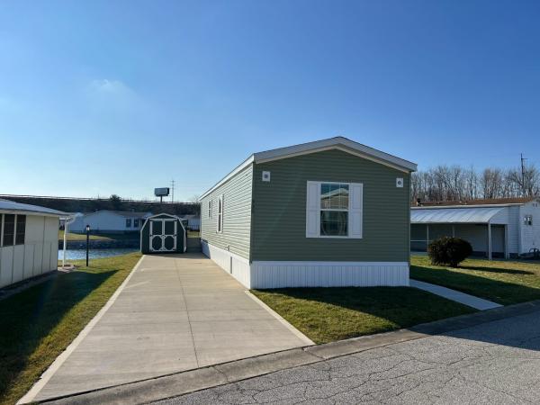 2022 Arlington Premier G FX P953 AB  Home