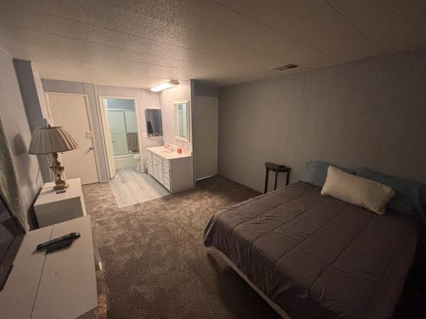 1972 Berkshire n/a Mobile Home