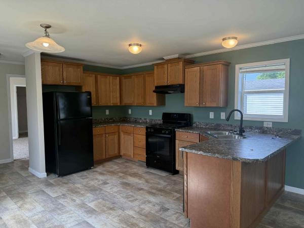 Photo 1 of 2 of home located at 3501 Ridgely Rd., Lot #53 Lot Fr53 Springfield, IL 62702